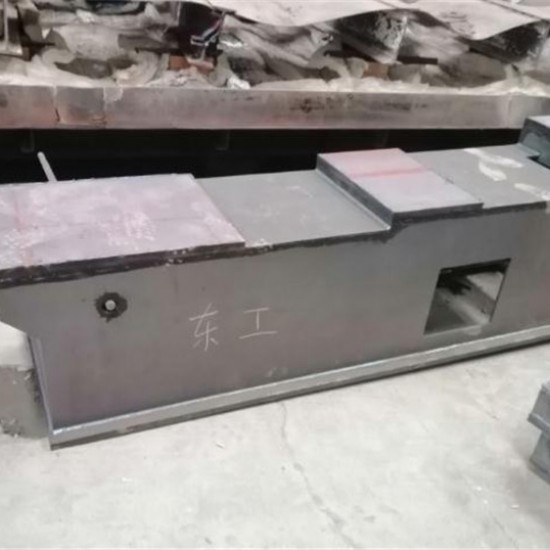 特大型打砂設備，對所有特大型金屬件表面打砂清除表面雜質(zhì)